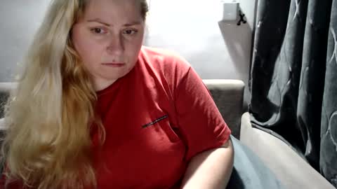 Snapshot of candycream74 chatting on February 2025 11:04:02 PM Laura online show from February 2025 11:04:02 PM