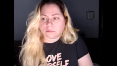 Snapshot of candycream74 chatting on September 2025 09:53:02 AM Laura online show from September 2025 09:53:02 AM