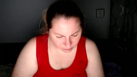 Snapshot of candycream74 chatting on September 2025 04:45:02 AM Laura online show from September 2025 04:45:02 AM