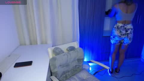 Candy Dowson online show from March 2025 10:38:02 AM