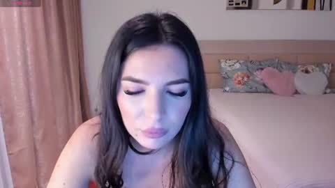 Ella online show from July 2026 08:33:02 PM