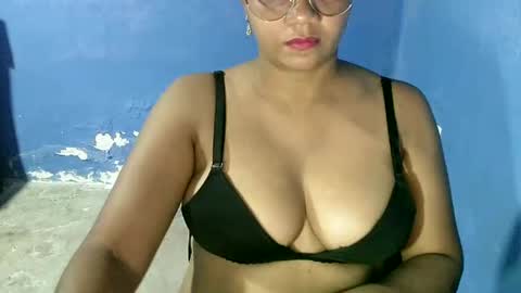 Snapshot of candyflowerlub chatting on January 2025 09:20:01 PM candyflowerlub online show from January 2025 09:20:01 PM