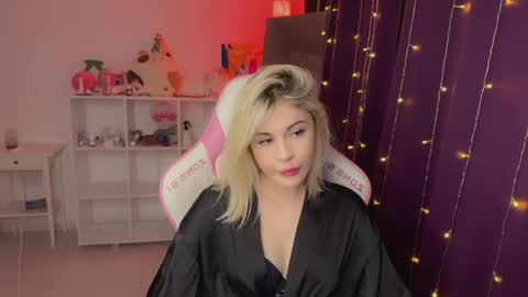 You can call me HH online show from December 2025 05:20:01 PM