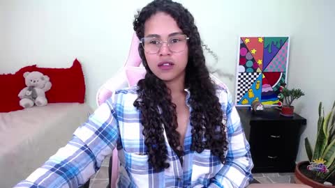 Karen online show from June 2026 09:42:02 PM