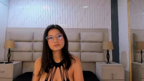 candyjayne_ online show from July 2026 02:02:01 PM