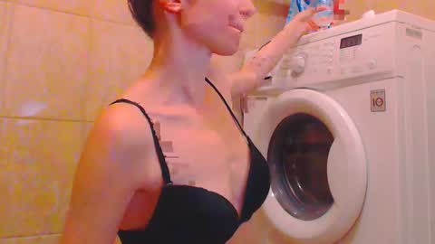 CANDYJESx online show from January 2025 02:41:02 PM