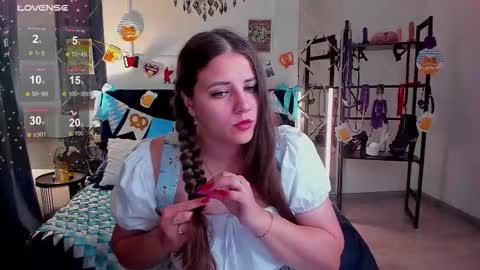 Sofia online show from October 2025 12:40:02 AM