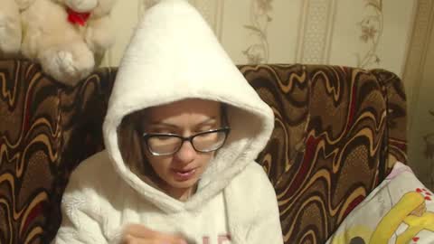 say meow and send tip  online show from February 2025 01:50:02 PM