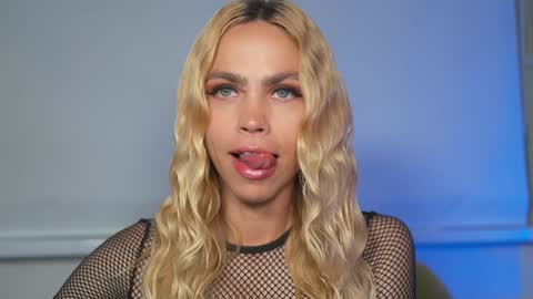 Snapshot of candylisa chatting on February 2025 04:48:02 AM FANSLY - online show from February 2025 04:48:02 AM