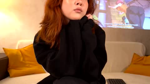 Snapshot of candylolly_ chatting on December 2025 10:46:02 AM Anna online show from December 2025 10:46:02 AM