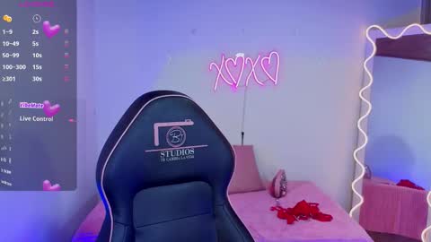 CANDYY online show from November 2025 11:36:02 AM