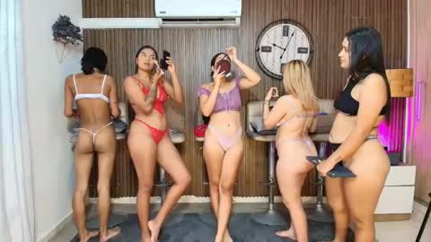 Sara online show from October 2025 11:39:01 AM