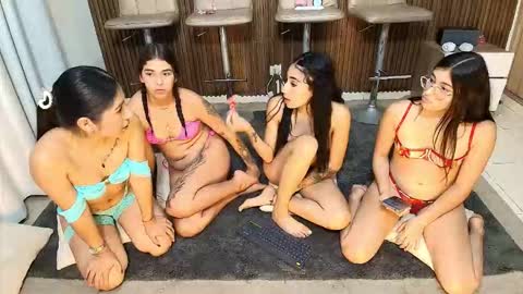 Sara online show from December 2025 11:47:02 PM