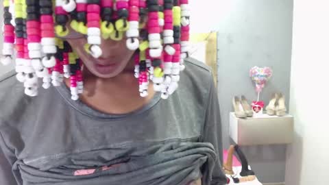 Canela online show from January 2025 03:02:01 PM