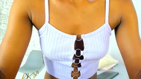 Canhela online show from September 2025 04:24:01 AM