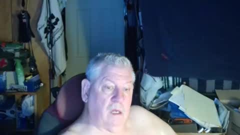 canoelicker69 online show from September 2025 10:31:02 AM