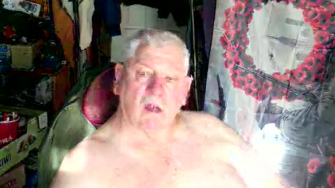 canoelicker69 online show from May 2026 12:34:02 PM