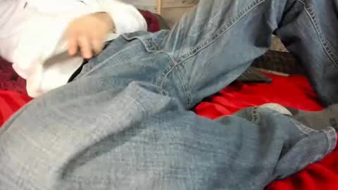 canuk1983 online show from February 2025 03:28:02 PM