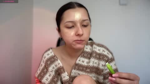 Emma online show from February 2025 10:32:02 AM