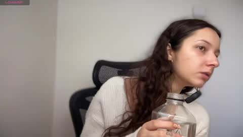 Emma online show from February 2025 11:25:02 AM