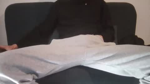 capri34 online show from February 2026 09:24:01 PM