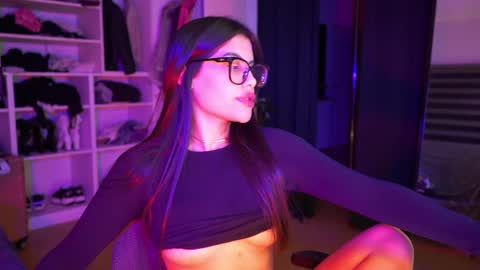 Miyah online show from October 2025 02:42:01 AM