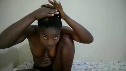 capril_sexy online show from January 2026 07:13:02 AM