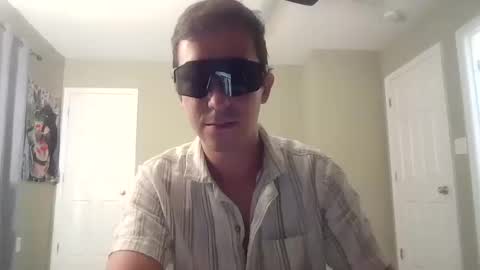 captain_chris8 online show from October 2025 02:33:01 AM