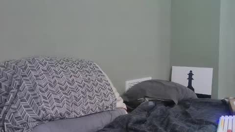 captain_chris8 online show from October 2025 12:44:02 AM