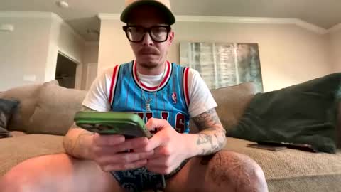 Captaincumgun online show from May 2026 09:10:02 PM