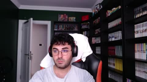 Snapshot of captainshanks chatting on June 2026 04:25:01 AM captainshanks online show from June 2026 04:25:01 AM