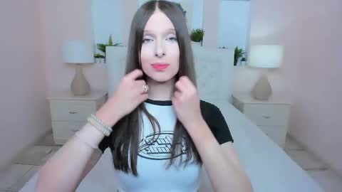   Cara  My schedule this week  Wed Thu Fri Sat 2300  0800 overnight online show from May 2026 08:18:02 PM