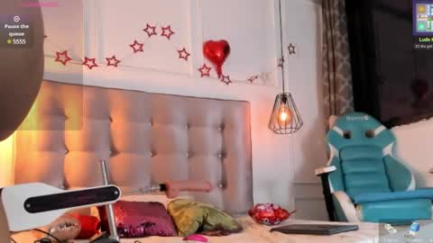 Snapshot of caraiosh_ chatting on February 2025 11:41:02 AM Cara online show from February 2025 11:41:02 AM