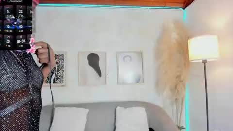 caramel_kiss_ online show from June 2026 12:31:02 PM