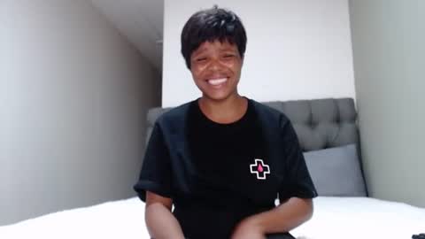 fifi online show from March 2025 04:30:02 PM