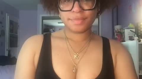 caramelmina online show from April 2026 03:33:02 PM