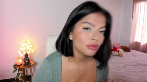 Snapshot of caramelo_xox chatting on January 2025 09:50:02 PM online show from January 2025 09:50:02 PM