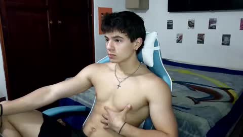 carapalida9008 online show from December 2024 06:17:01 PM