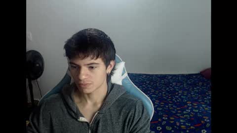 carapalida9008 online show from October 2025 04:18:01 PM