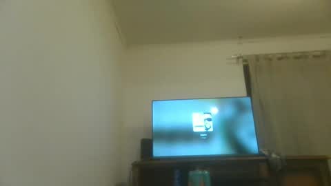 Snapshot of caravibugue chatting on December 2024 06:23:02 AM caravibugue online show from December 2024 06:23:02 AM