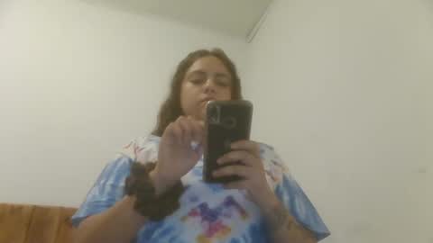 Snapshot of caravibugue chatting on December 2024 11:56:01 PM caravibugue online show from December 2024 11:56:01 PM