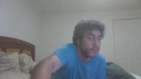 Snapshot of caravibugue chatting on September 2025 07:54:01 AM caravibugue online show from September 2025 07:54:01 AM