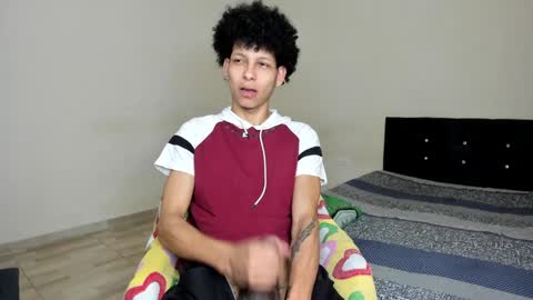 Carlos and Cristian  online show from February 2025 01:37:01 AM