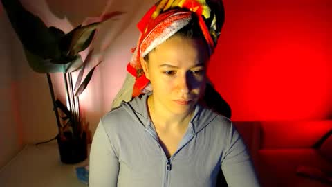 Mary online show from February 2026 04:11:01 AM