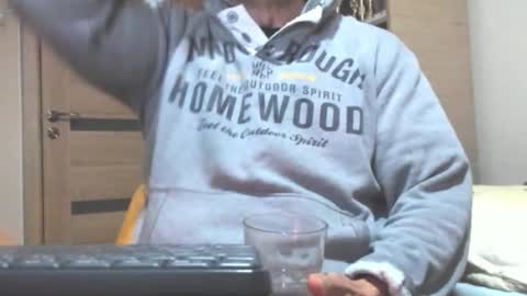 Laz online show from December 2025 08:30:02 AM