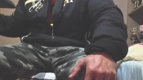 Laz online show from February 2026 07:40:01 AM