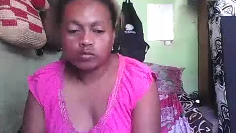 carinesexy69 online show from December 2024 08:00:01 AM