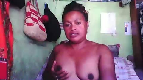 carinesexy69 online show from December 2024 10:27:01 AM