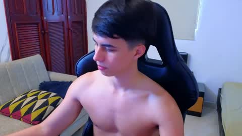 carl_dixon online show from April 2026 06:39:01 PM