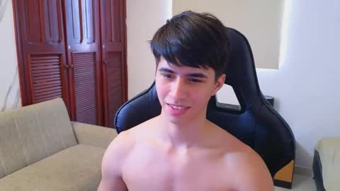 carl_dixon online show from May 2026 05:42:04 PM